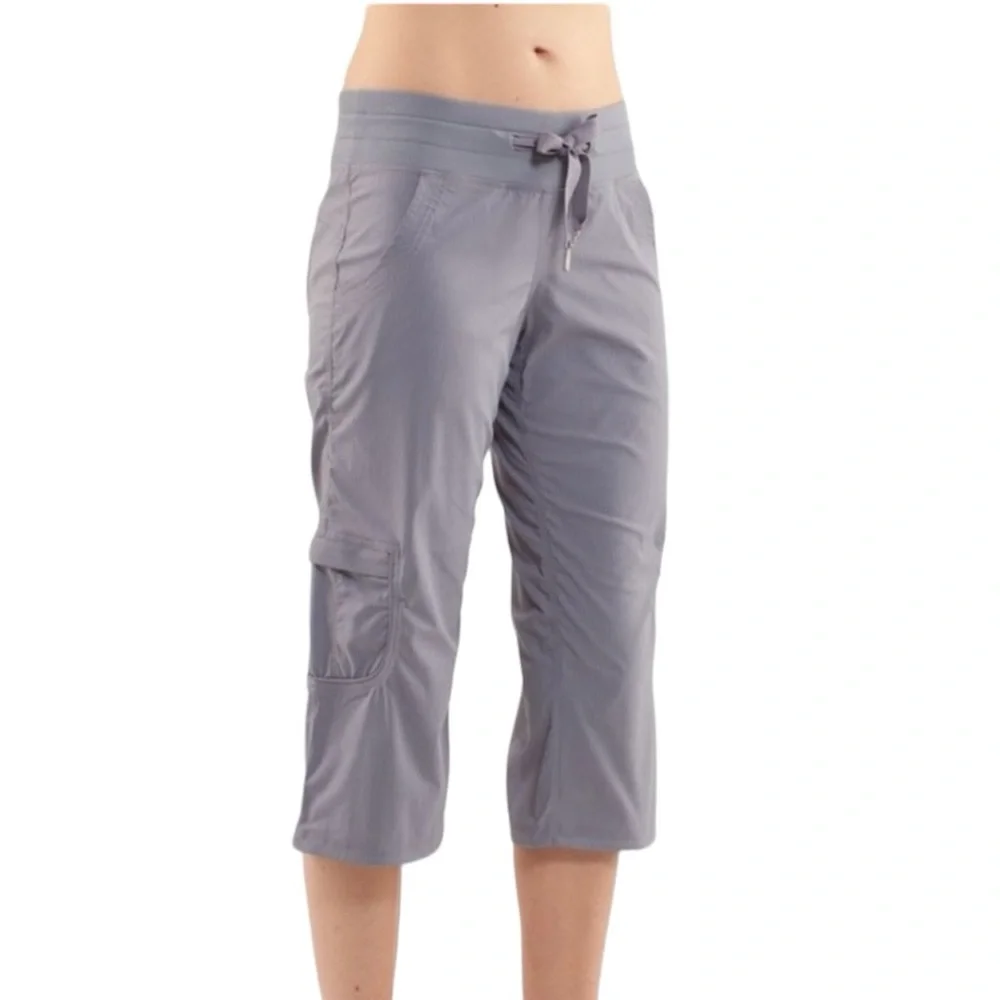 Lululemon Yoga Camp Crop Cargo Pants Fossil Gray Women’s Size 4 - Picture 2 of 16